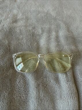Clear Frame Bluelight glasses
